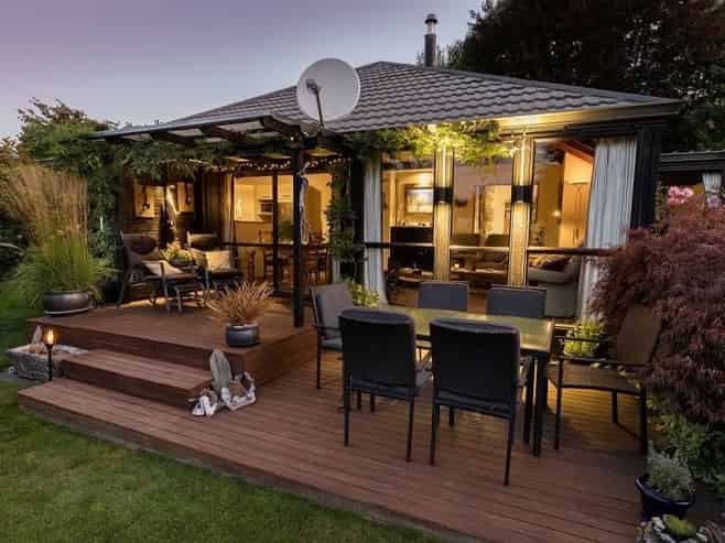 22A Heuchan Lane, Wanaka