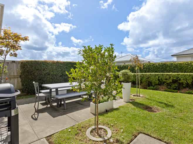 9 Forbes McCammon Drive, Swanson