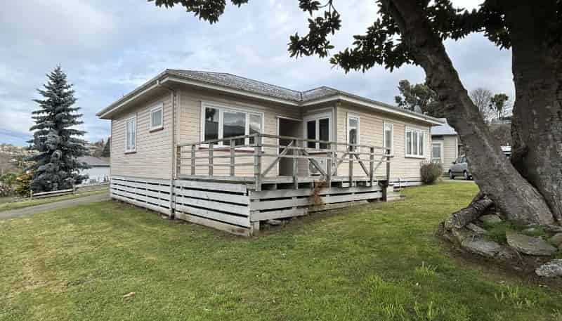 51 Moa Street, Taihape and Surrounds