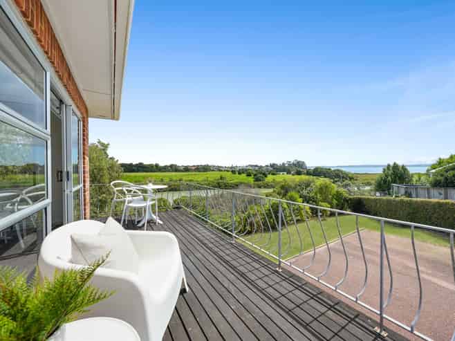 14 Weona Place, Westmere