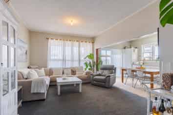 31 Mill Street, Westport