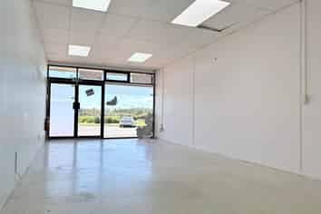 40M² RETAIL/OFFICE FOR LEASE
