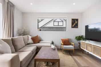 102B Selwyn Avenue, Mission Bay