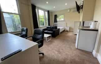 Room 2/51 Royal Terrace, Dunedin Central