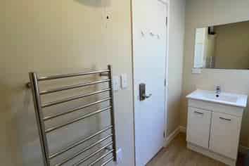 Room 2/51 Royal Terrace, Dunedin Central