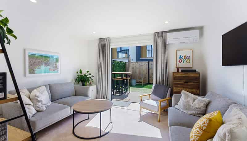 7/10 Trieste Way, Paraparaumu