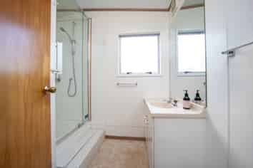 Auckland - Address withheld