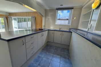 Auckland - Address withheld