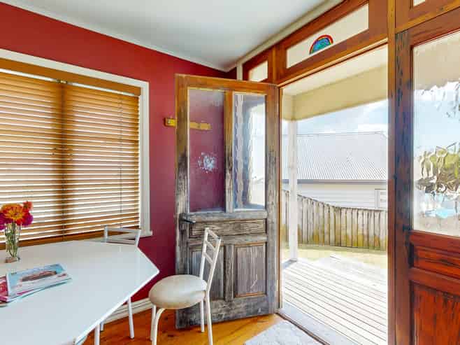 128 Hampton Road, Whangamata