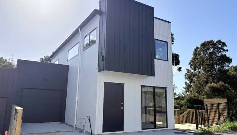 14 Aoraki Crescent, Albany Heights