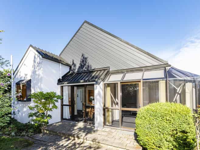 2/6 Ashfield Place, Ilam