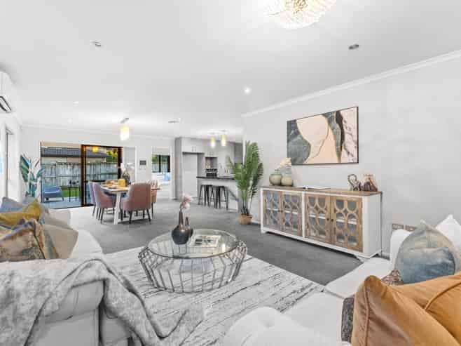 4 Springside Drive, Flat Bush