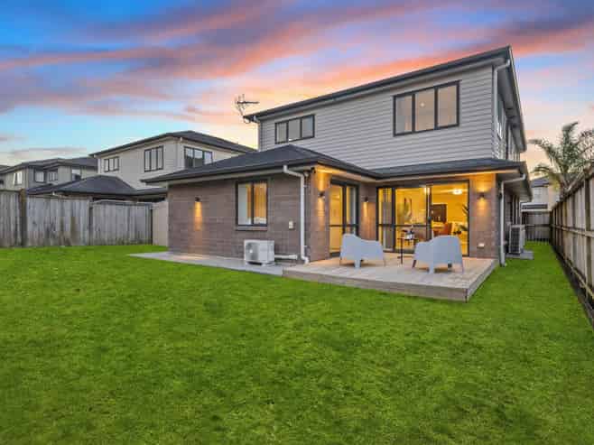 4 Springside Drive, Flat Bush