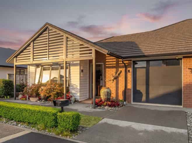 12 Easby Way, Flagstaff