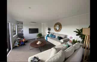 43 Everard Avenue, Army Bay