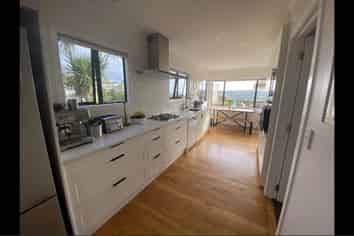 43 Everard Avenue, Army Bay