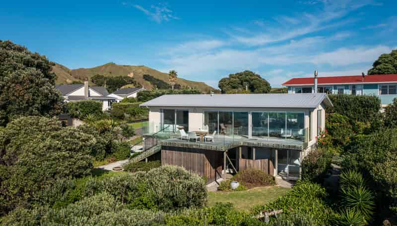 1 Lloyd George Road, Wainui