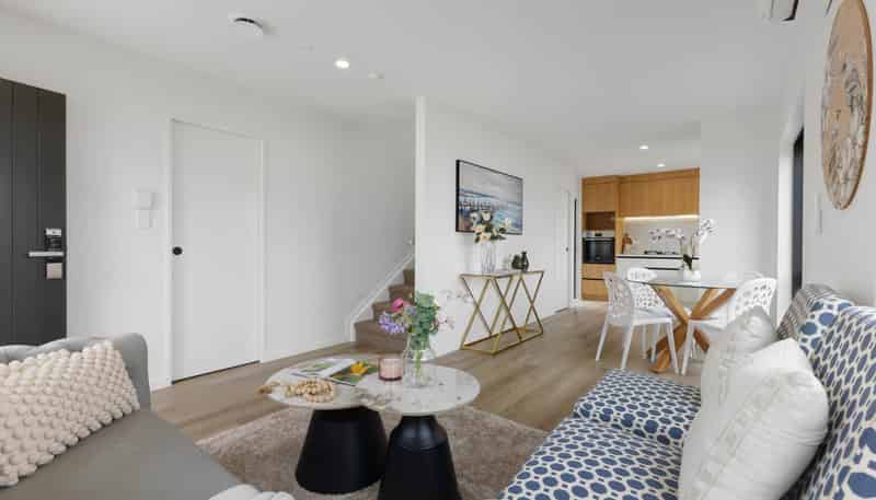 449A-E Massey Road, Mangere East