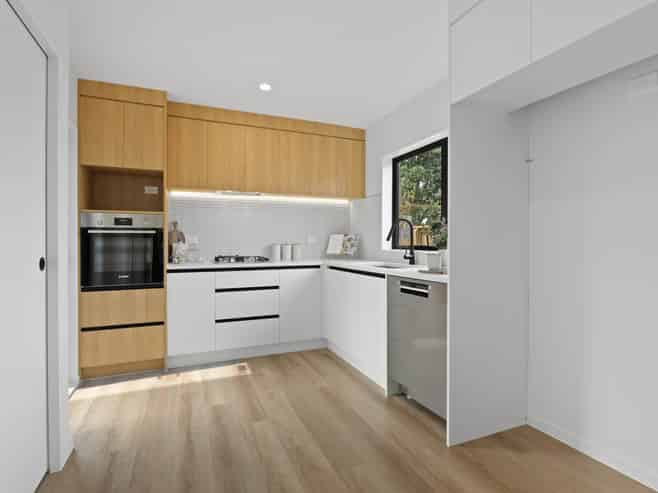 449A Massey Road, Mangere East