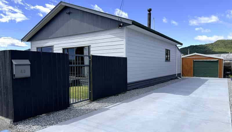  43 Blake Street, Blaketown