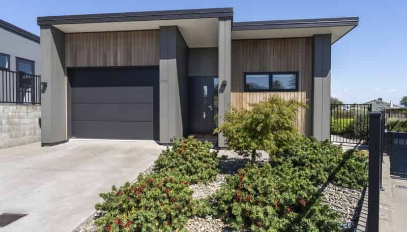 397B Suffolk Road, Stoke