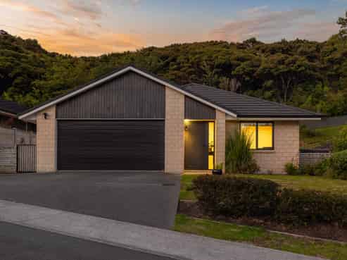 28 Mooring Close, Whitby