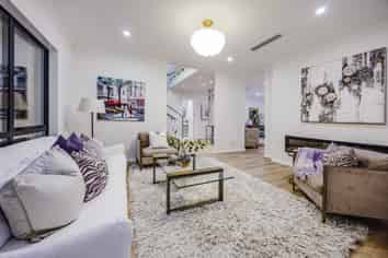 17 Ballyalton Crescent, Flat Bush