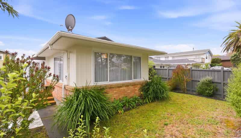 44 Tui Road West, Raumati Beach