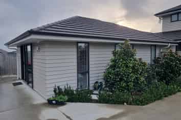 47A Kahawairahi Drive, Beachlands