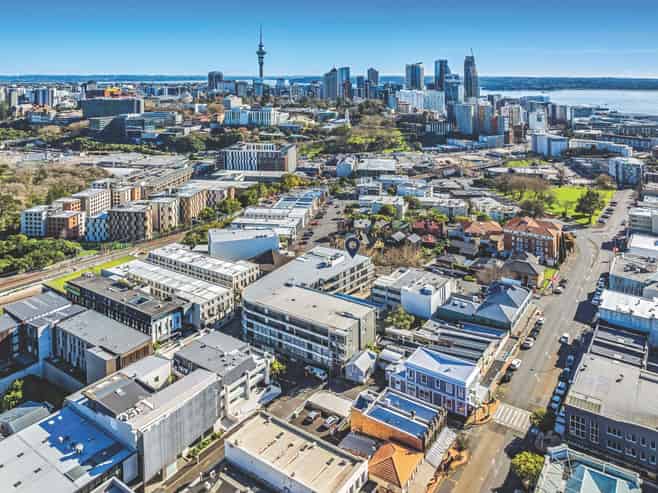 Turnkey Parnell Office Opportunity