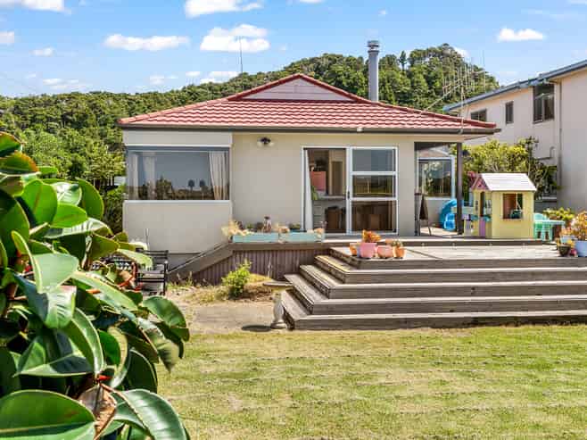 1969 Ngunguru Road, Ngunguru