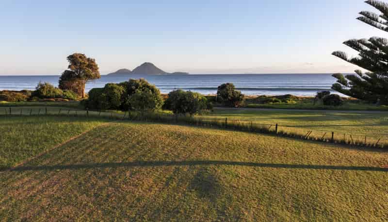 5 Pacific Parade, Coastlands