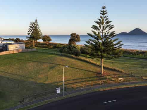 5 Pacific Parade, Coastlands