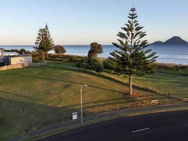 5 Pacific Parade, Coastlands