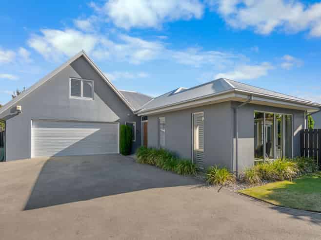 9 Hemsworth Mews, Casebrook