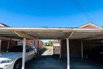 2/43 Spring Street, Onehunga