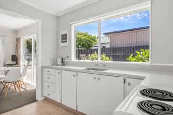 2/56 Songer Street, Stoke