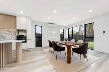 134E Mokoia Road, Chatswood