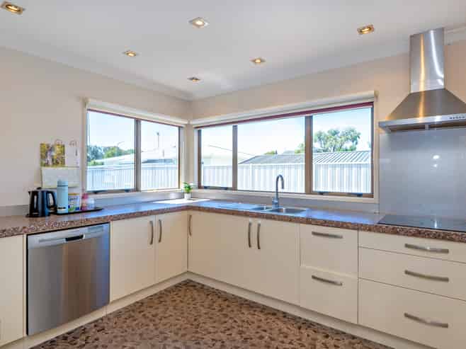 13A Beach Street, Whakatane