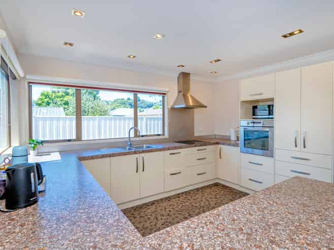 13A Beach Street, Whakatane