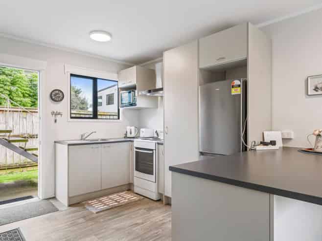 6/375 Sandringham Road, Sandringham