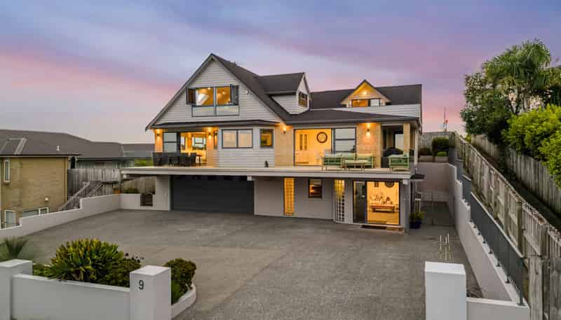 9 Dorchester Place, Orewa