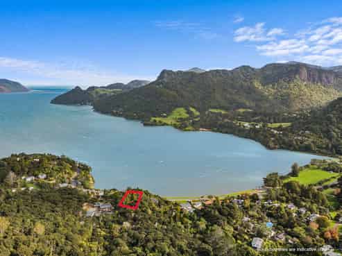 1210 Huia Road, Huia