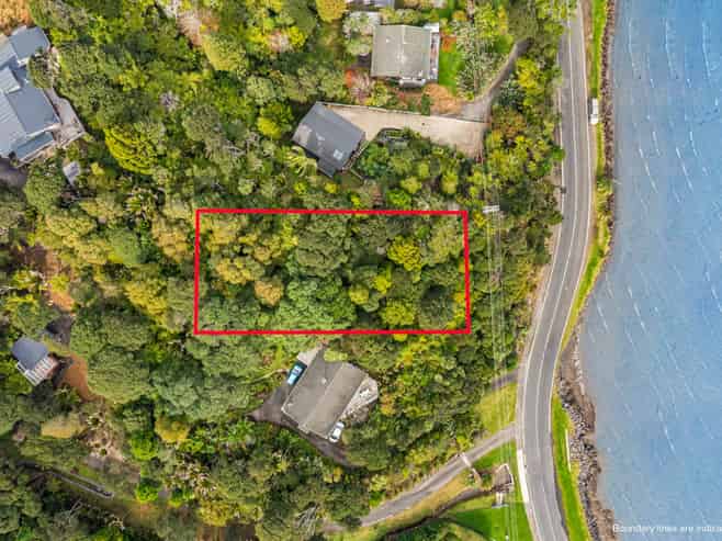 1210 Huia Road, Huia