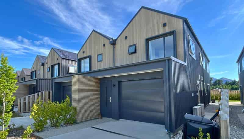 24 Glenavon Green, Wanaka