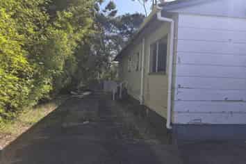 4/52 Tudor Road, Henderson