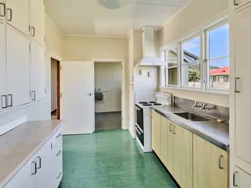 128A Waiwhetu Road, Waterloo