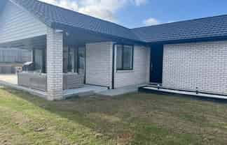 19 Urumaraki Avenue, Helensville