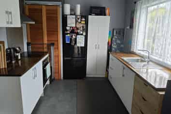 28A Warwick Road, Stratford