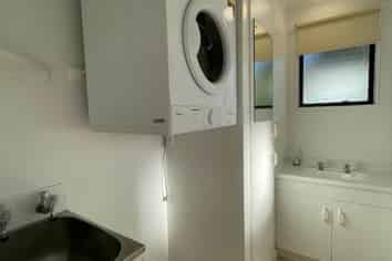 8/2 John Bracken Way, Beach Haven